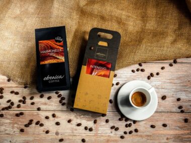 espresso a dve 70 g vzorky kávy Ebenica
